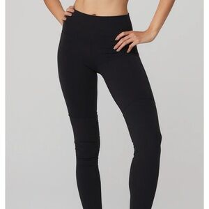 Black ALO High-Waisted Leggings